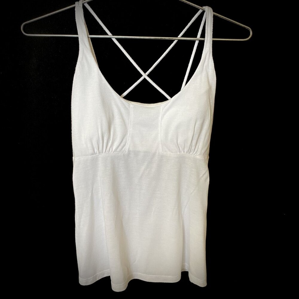 2 Singlets Moda International & New York & Company - Picture 2 of 5